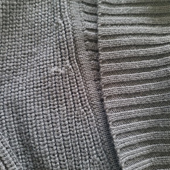 St. John Shawl Collar Sweater Cardigan Gold Buttons M - Picture 6 of 11